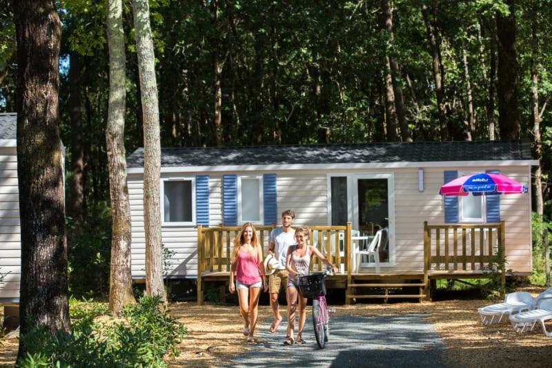 Camping Officiel Siblu Domaine De Soulac Esterno foto