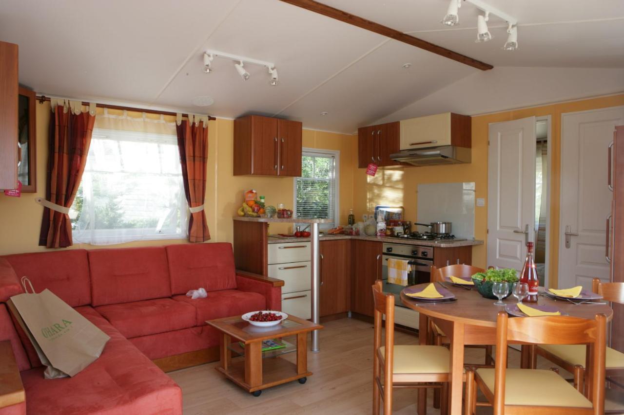 Camping Officiel Siblu Domaine De Soulac Esterno foto